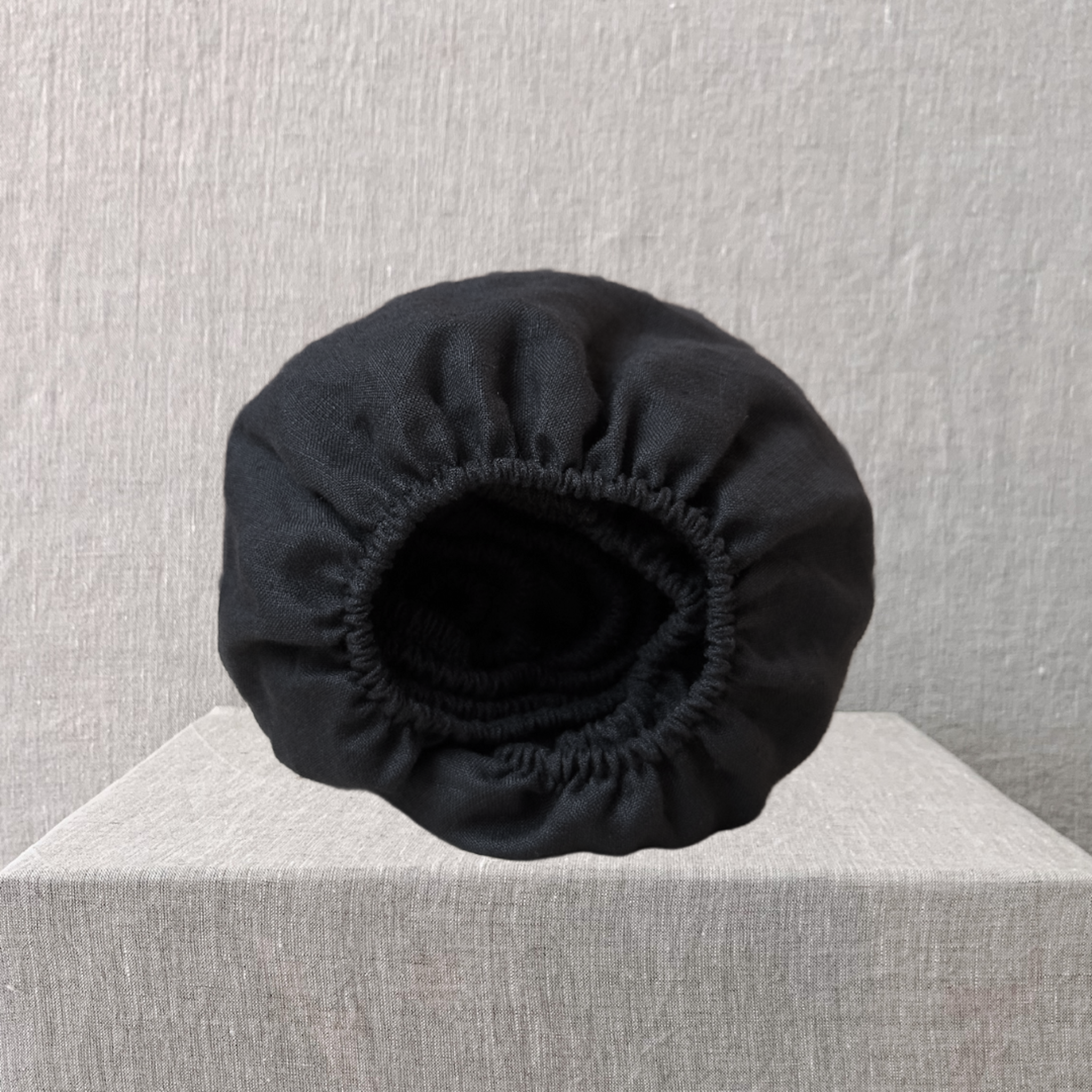 LININHOME._Bettwasche_BLACK_schwarz_SPANNBETTLAKEN_verschiedene Größen_Individuelle Größen